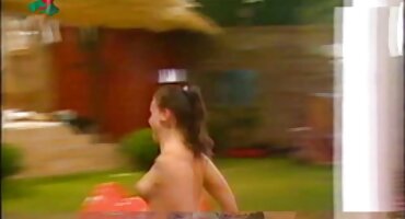 sex yuri Blogger bắt hpepe phim sex khỏa thân về tình dục. Fuck hai cô gái tóc vàng và bắn.