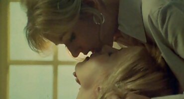 sex bố dượng Chiến lợi phẩm để clip quay len đổi Lấy Âm hộ.